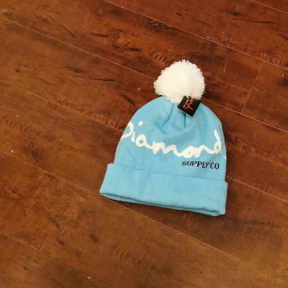 Diamond supply toque - Picture 2 of 2